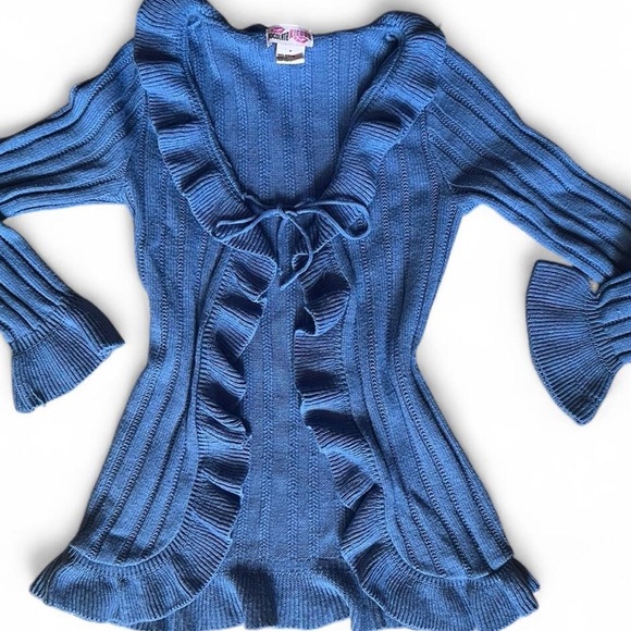 American Vintage Sweaters - Y2K 90’s Vintage Dusty Blue Ribbed Ruffle Cardigan W/ Optional Tie-Front.